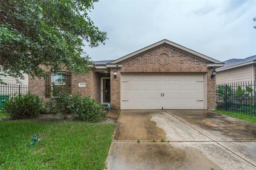 8046 HALL VIEW DR, HOUSTON, TX 77075, photo 1 of 14