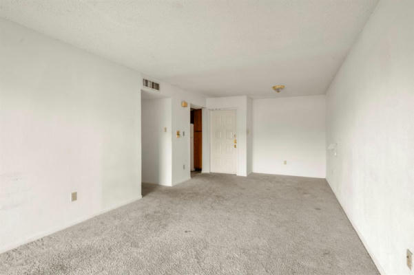 2816 S BARTELL DR APT 28, HOUSTON, TX 77054, photo 4 of 21